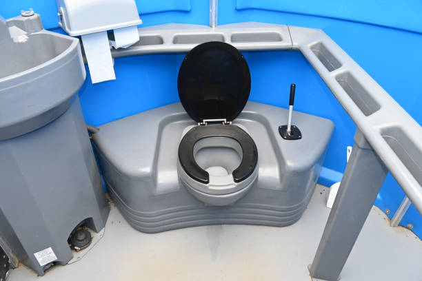Best Temporary restroom rental  in Epworth, IA